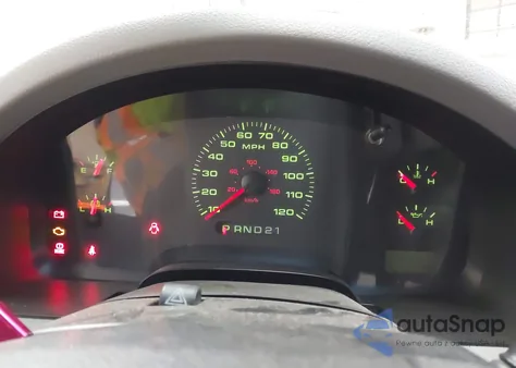 2005 Ford F-150 Stx/Xl/Xlt z USA, uszkodzony, nr VIN 1FTRX14W05NB03792